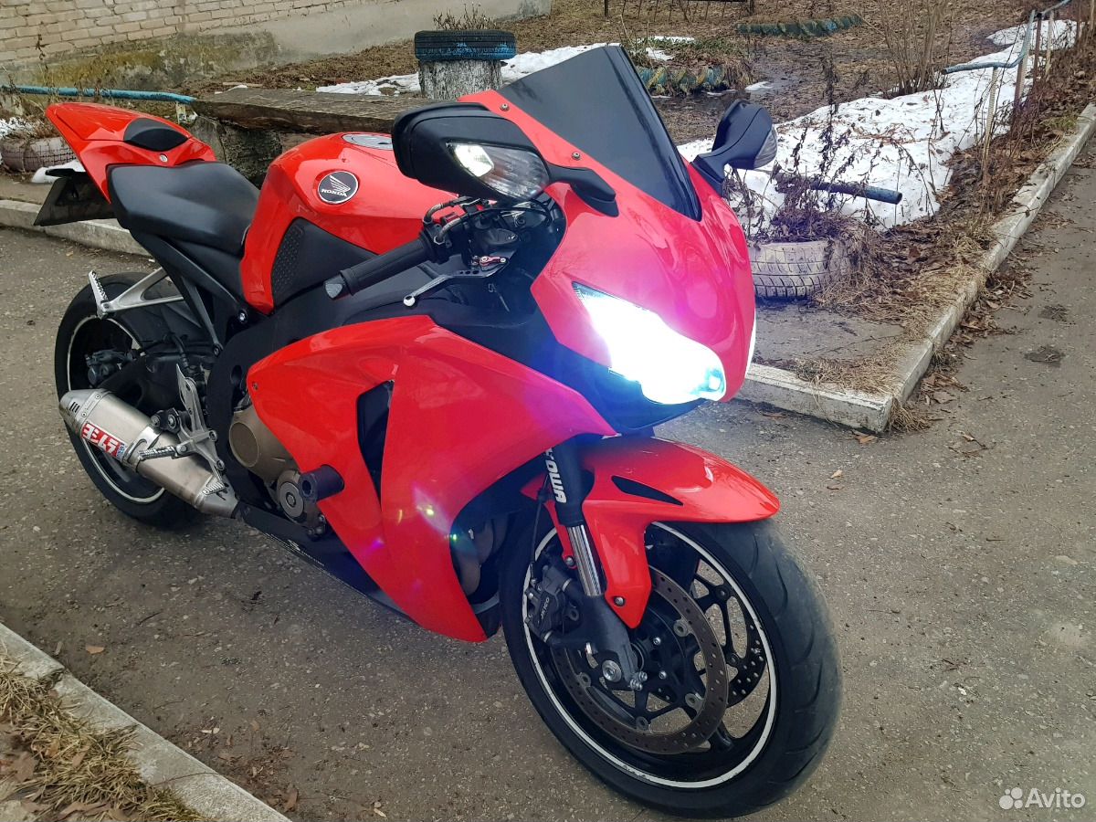 Авито мото. Honda cbr1000rr 2008. Хонда СБР 1000рр. Honda Fireblade 1000 RR 2008. Honda CBR 1000 RR/ra Fireblade 2008.