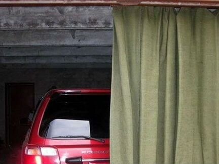 Пошив брезентовых штор на гаражные ворота