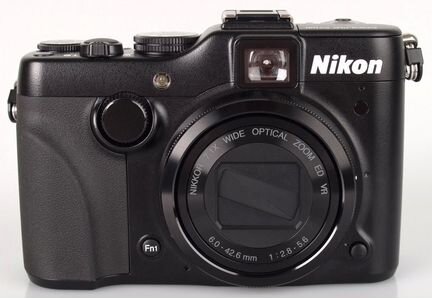 Nikon Coolpix P7100