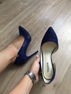 Шикарные женские туфли на шпильке. Синие. Бери ско