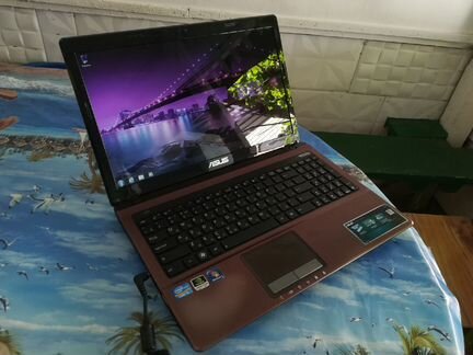 Ноутбук Asus i5/GT540/6GB Состояние отличное