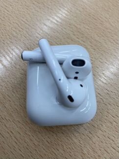 Apple AirPods 2 (Без беспроводной зарядки чехла)
