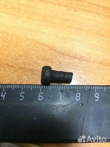 Упор клапана 236-1111113