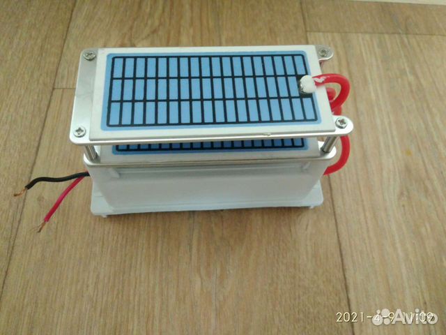 Генератор озона с пластинами