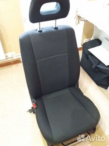 Передние нижние рычаги на лансер 9