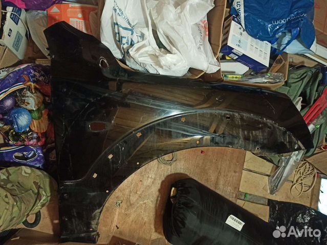Продам крыло, переднее правое Соренто 2006-2009
