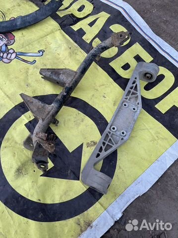 Кронштейн заднего редуктора Suzuki SX4