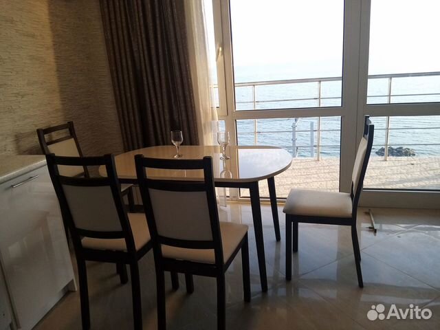 

Квартира-студия, 42 м², 3/4 эт.