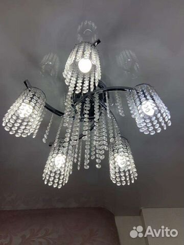 Люстра с хрусталиками