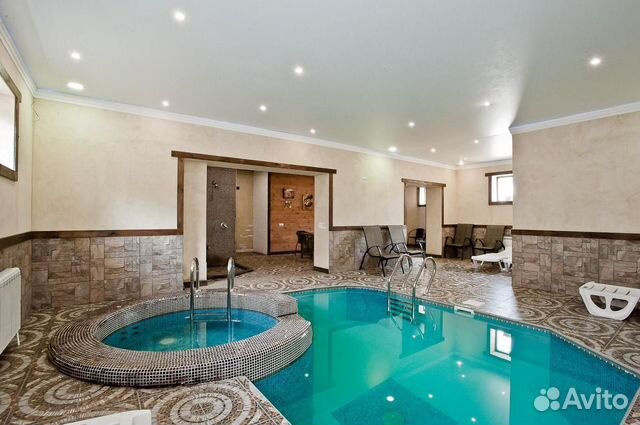 

10-к. и более коттедж, 460 м²