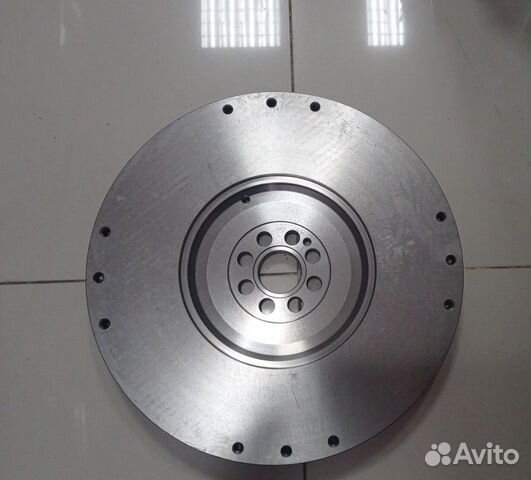 Маховик Isuzu Forward