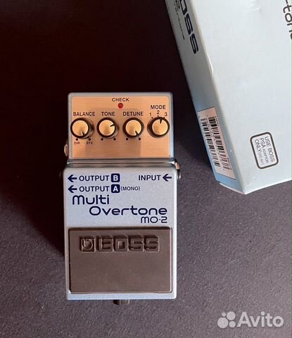 Гитарная педаль Boss MO-2 Multi Overtone