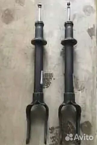 Амортизатор Jeep Grand Cherokee 68069662AB. 2шт