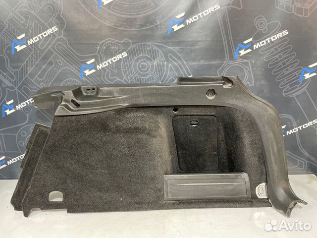 Обшивка багажника правая Volkswagen Passat Variant