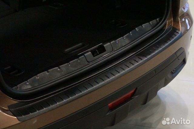 Накладка на задний бампер Лада Хрей