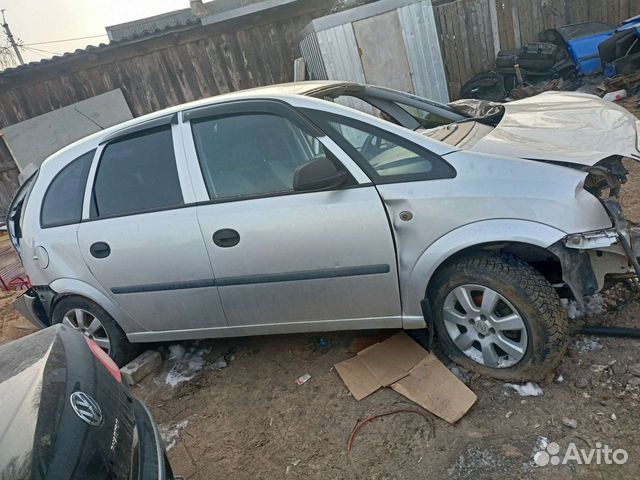 Разбор на запчасти Opel Meriva