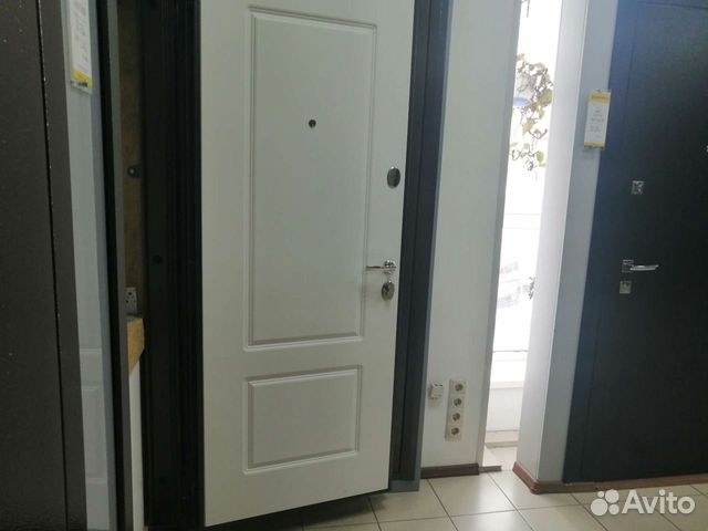 Дверь входная