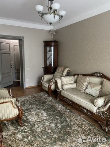 

2-к. квартира, 55 м², 2/4 эт.