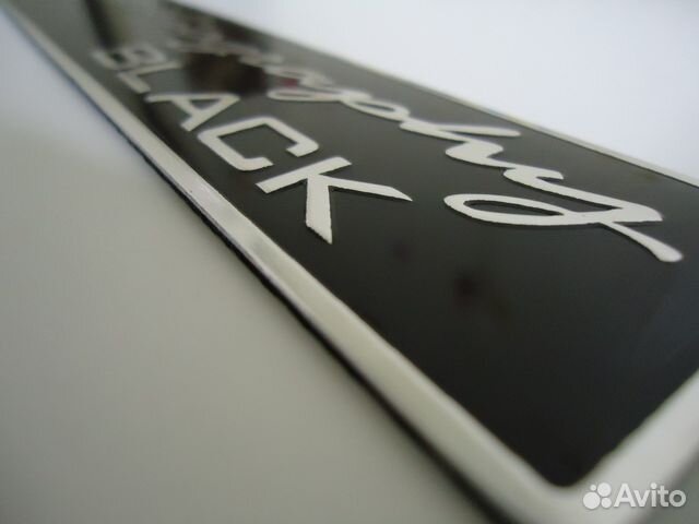 Range Rover Autobiography Black LR020565 эмблема Range Rover Autobiography Black LR020565 эмблема