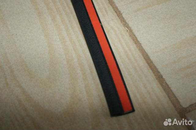 Молдинг для установки лобовых стекол Ferrari UGM2 Молдинг для установки лобовых стекол Ferrari UGM2