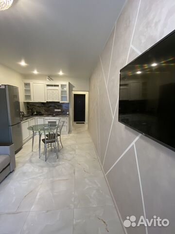 

1-к. квартира, 45 м², 2/18 эт.