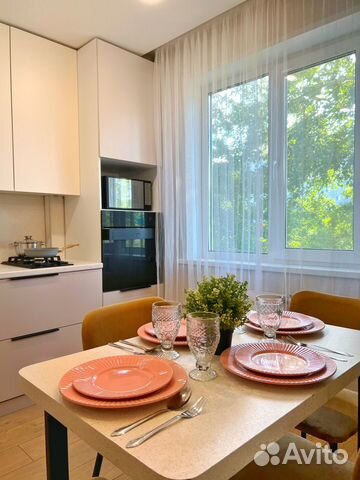 

2-к. квартира, 50 м², 2/10 эт.