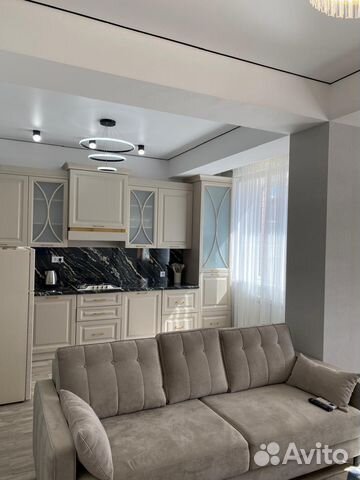 

1-к. квартира, 46 м², 10/10 эт.