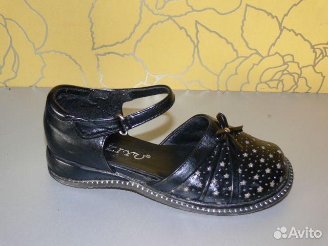 Тапочки 32 сапоги зимние и туфли 31 размер