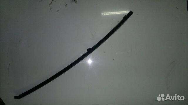 Toyota Land Cruiser 200 направляющая стекла задней