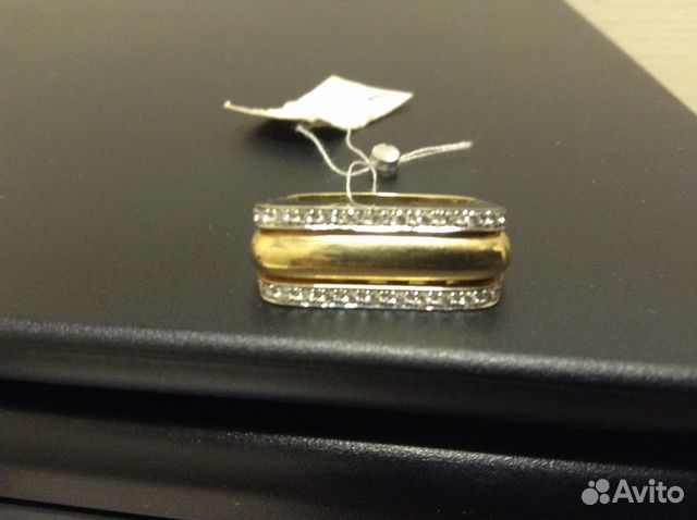 Золотая печатка с бриллиантами Золотая печатка с бриллиантами