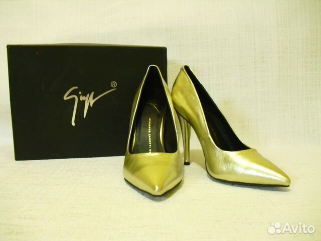 Золотые туфельки Giuseppe Zanotti