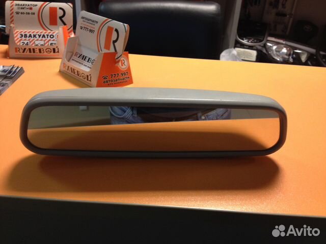 Зеркало салона на Audi A6 C6