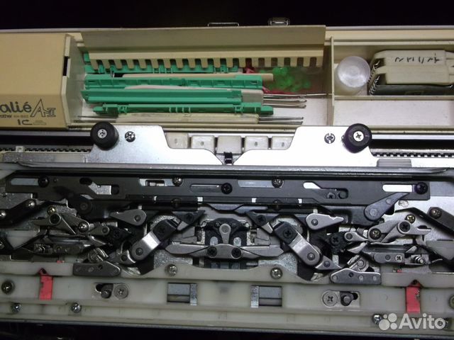 Вязальная машина Бразер brother кн-892 Япония Вязальная машина Бразер brother кн-892 Япония