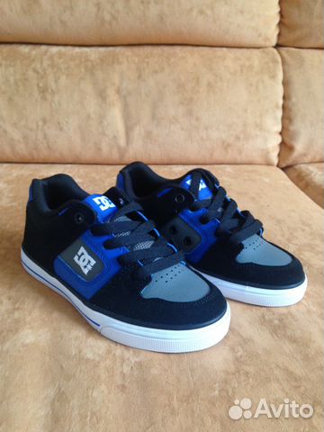 Новые кожаные кроссовки DC