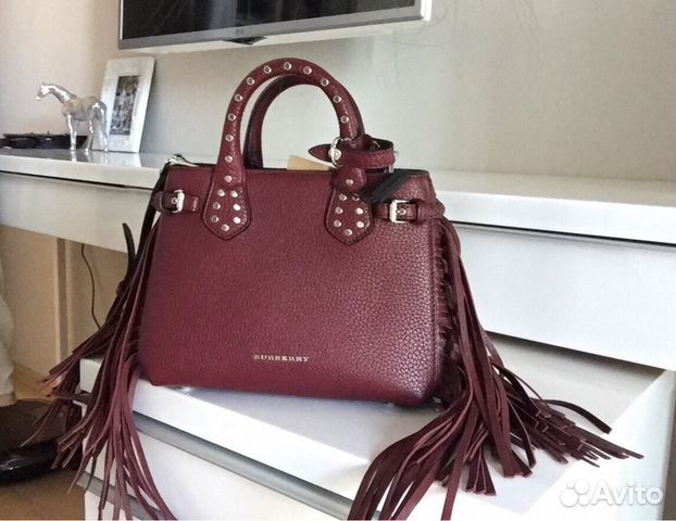 Новая сумка Burberry,капсульная коллекция Новая сумка Burberry,капсульная коллекция