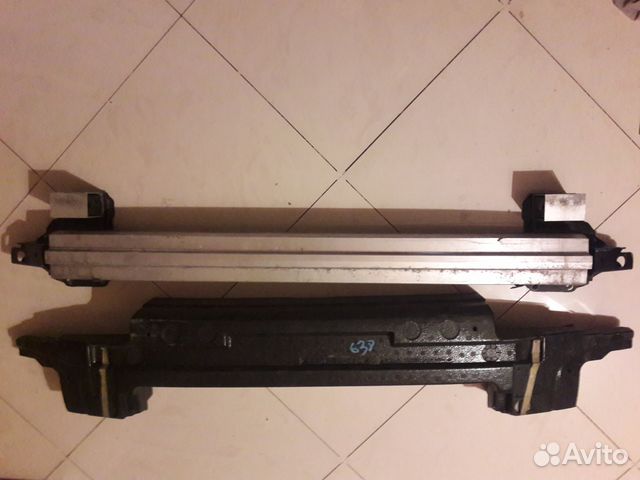 Уселитель переднего бампера Субару Форестер