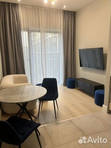 

2-к. квартира, 40 м², 3/8 эт.