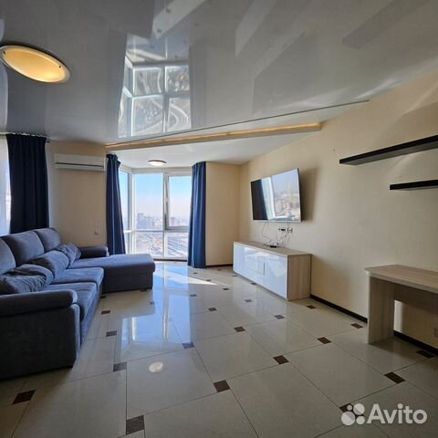 

2-к. квартира, 127 м², 32/40 эт.