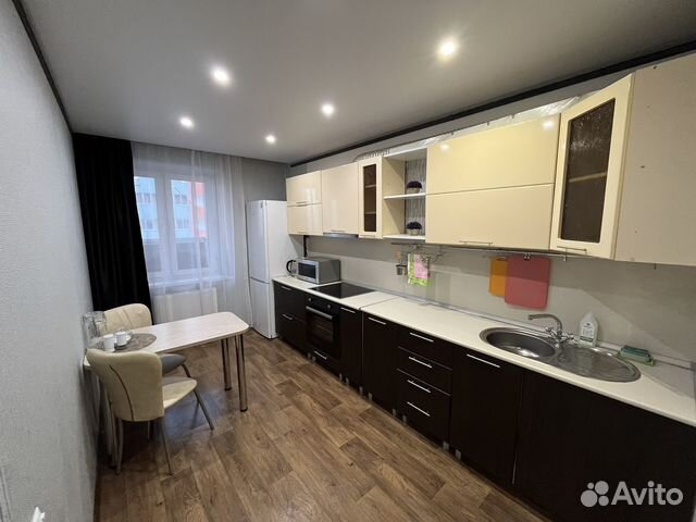 

1-к. квартира, 40 м², 12/17 эт.