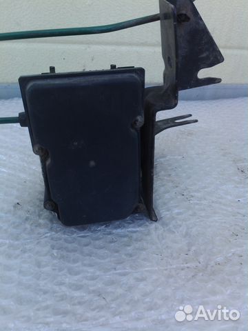 Рено Сандеро -блок ABS