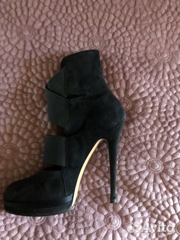 Ботильоны Casadei