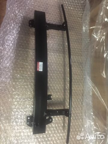 Усилитель переднего бампера KIA Rio 64900H0000