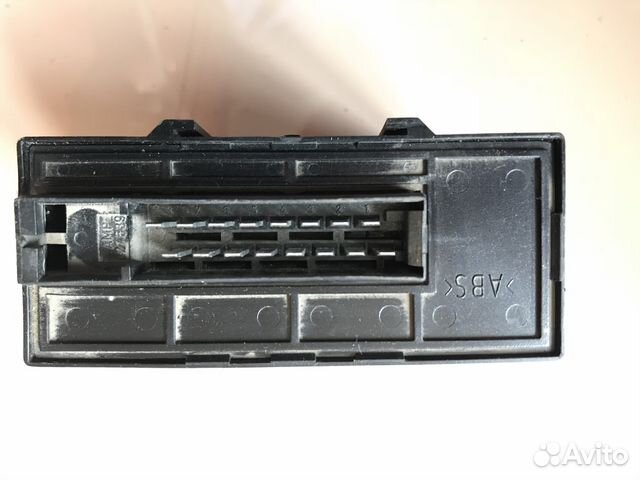 Реле поворотов для Renault Magnum 1990-2005; Реле поворотов для Renault Magnum 1990-2005;