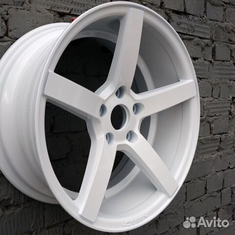 Новые диски R17 5х114,3 Vossen CV3 на Тойота