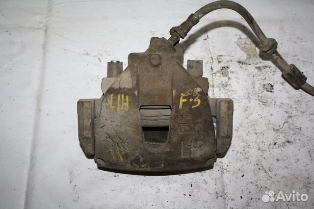 Суппорт передний левый Ford Focus 2 1459585