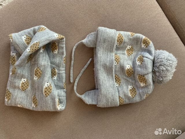 Комплект шапка и шарф-снуд