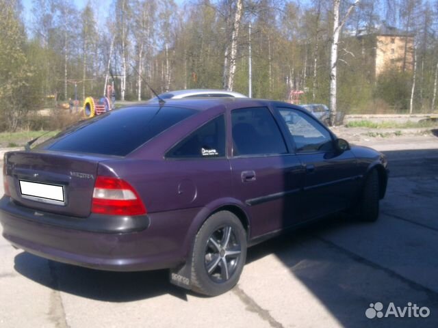 Опель вектра 98 года. Opel Vectra b 1997 фиолетовый. Opel Vectra фиолетовая. Опель Вектра б хэтчбек 1995.