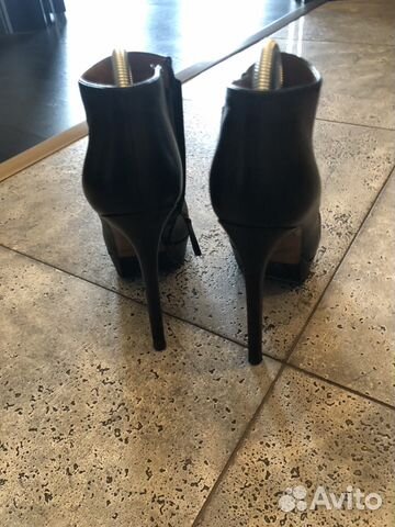 Ботильоны corsocomo р. 37 кожа Ботильоны corsocomo р. 37 кожа