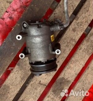 Компрессор кондиционера Land Rover Freelander 2 Компрессор кондиционера Land Rover Freelander 2