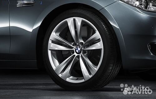 Комплект оригинальных колес R20 на BMW X5
